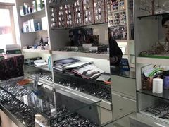 -利客来眼镜店(崂山百货店)