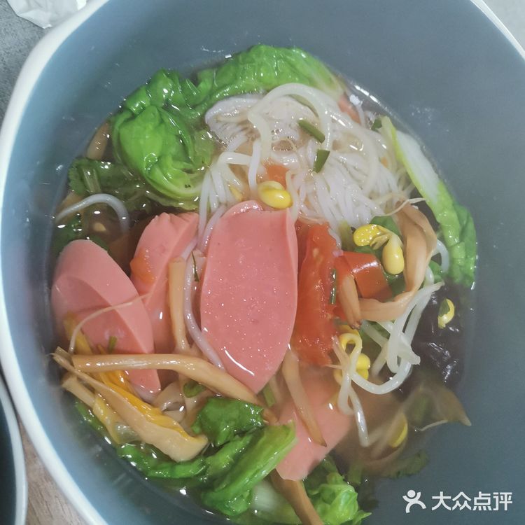 自制三鲜米线，味道和外面一模一样[胜利][胜利]