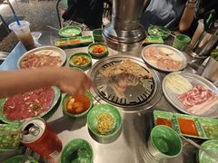 -欧巴炭烤肉오빠숯불구이(南京东路店)