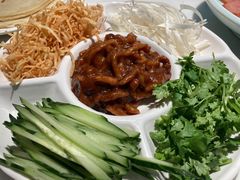 京酱肉丝-北院·果木烤鸭·25年东北菜(创意产业园店)
