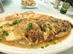 得莫利鱼头-吴记酱骨炖菜馆(康安路店)