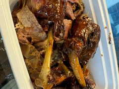 -王浩儿纪六孃甜皮鸭(乐山总店)