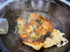 -小媳妇铁锅炖鱼(世博园店)