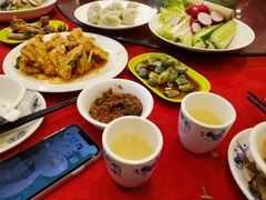 -长城东北菜(新港西路店)