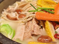 天都招牌骨头锅-天都火锅酒楼(虹梅南路店)