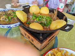 -华龙特色大骨鸡农家菜馆