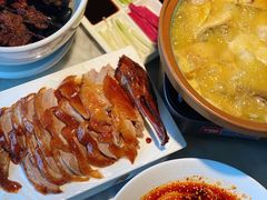 -雀蓝川菜(奥体广场店)