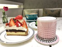 -Yearn Tours妍图(昆山万象汇店)