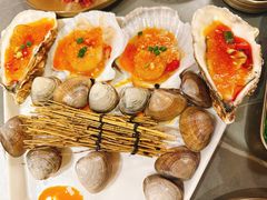 -围炉肉舍•炭烤活鳗•丹东海鲜烤肉(步行街店)