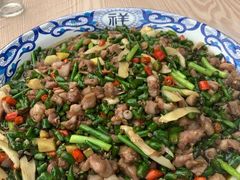 特色尖椒兔-江湖黑大兔(杨家坪店)