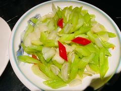 西芹炒百合-富临轩私房菜(集庆门大街店)