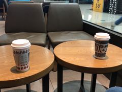大堂-星巴克(西安旺座现代城店)