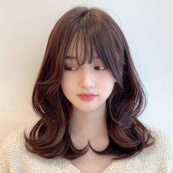 -变画·发型STUDIO