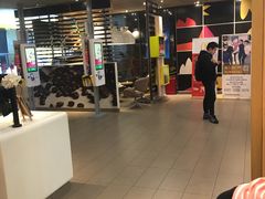 -麦当劳(杭州西湖银泰百货店)