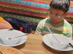 -蜜桃餐厅·伴山(湖滨商业街店)