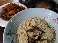 功夫牛蛙捞面-哇蛙牛功夫面渝都料理(龙阳广场店)