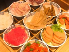 -周小明火锅(黑金冠社区店)