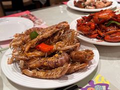 -四海一家自助餐(益田假日广场店)