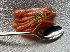 三文鱼温泉蛋配鱼子-Solo(衡山路店)