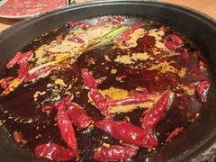 -三个四川人火锅(华联商厦店)
