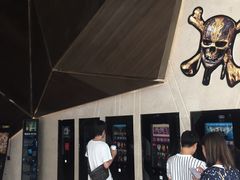 -英皇UA电影城(虹桥天地店)