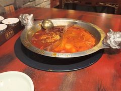 -袁老四重庆老火锅(桐梓坡店)