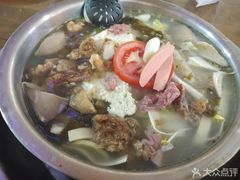 -泸州酸菜豆花火锅川师店