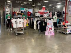 -上品折扣(回龙观店)