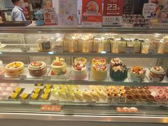 面包甜点陈列柜-BreadTalk面包新语·烘焙蛋糕(海珠丽影广场店)