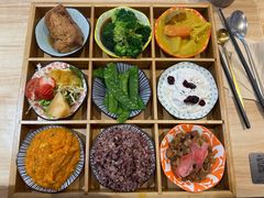 -轻蔬不用等·素食(江苏路店)