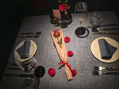 -弦月窗LUNETTE BY AMANDA(复兴路店)