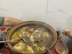 -威邵鸡煲(西华路总店)