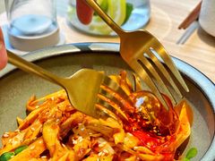 敲糖棒棒鸡-渔语鱼酸菜鱼新川菜(万象城店)