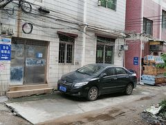 -华哥新鲜猪精品美食