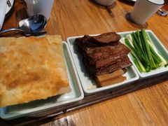 烙饼卷带鱼-壹零捌道·北京烤鸭(车公庄店)