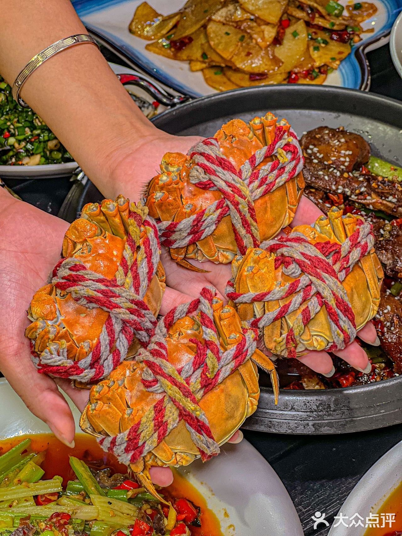 成都本地人推荐 | 打卡了7年的大闸蟹店