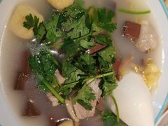 -小杨生煎(金山百联购物中心3楼店)