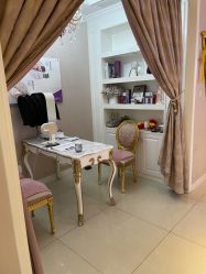 -蕾蕾美颜美容美体