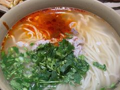 -亮亮拉面(师范路店)