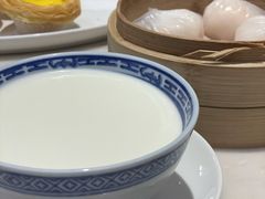 老香港鲜奶冻-香港百合居(LCM置汇旭辉广场店)
