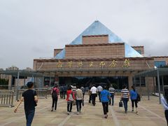 -上海市龙华烈士陵园