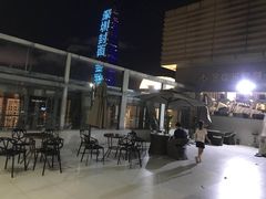 -金摩尔健身游泳(万象城鼎丰大厦店)