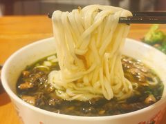-矮子粉店1985·长沙米粉(湘春路店)