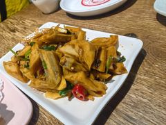 -叶派龙虾•招牌香辣蟹·海鲜(中海国际店)