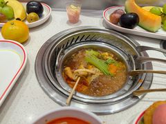-龍歌自助小火锅(市南金茂湾店)
