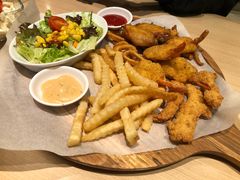 -必胜客(漕宝路店)