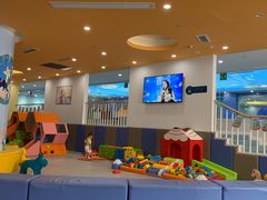 -戊辰亲子游泳俱乐部