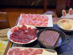 -沸炉重庆老火锅(军事博物馆店)