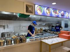 自助取餐区-老新隆牛肉锅贴(新街口店)