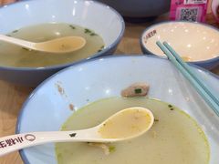 -小杨生煎(成山巴黎春天店)